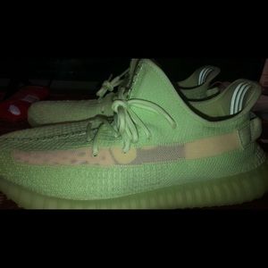 Yeezy 350 v2 glows